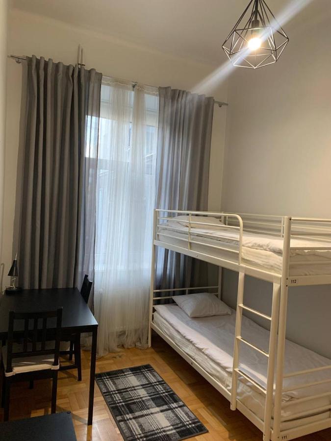 Cent Hostel Люблин Екстериор снимка