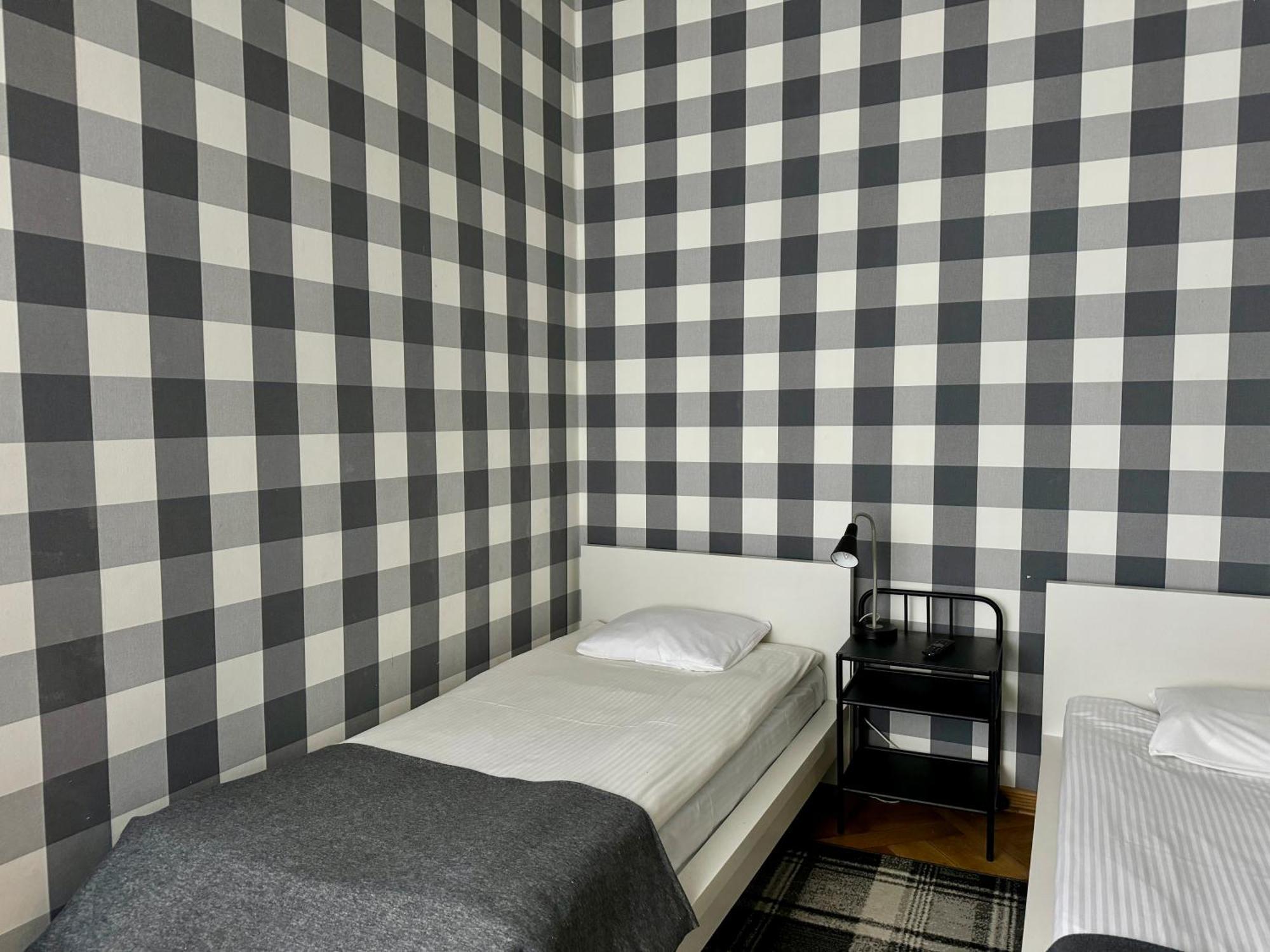 Cent Hostel Люблин Екстериор снимка