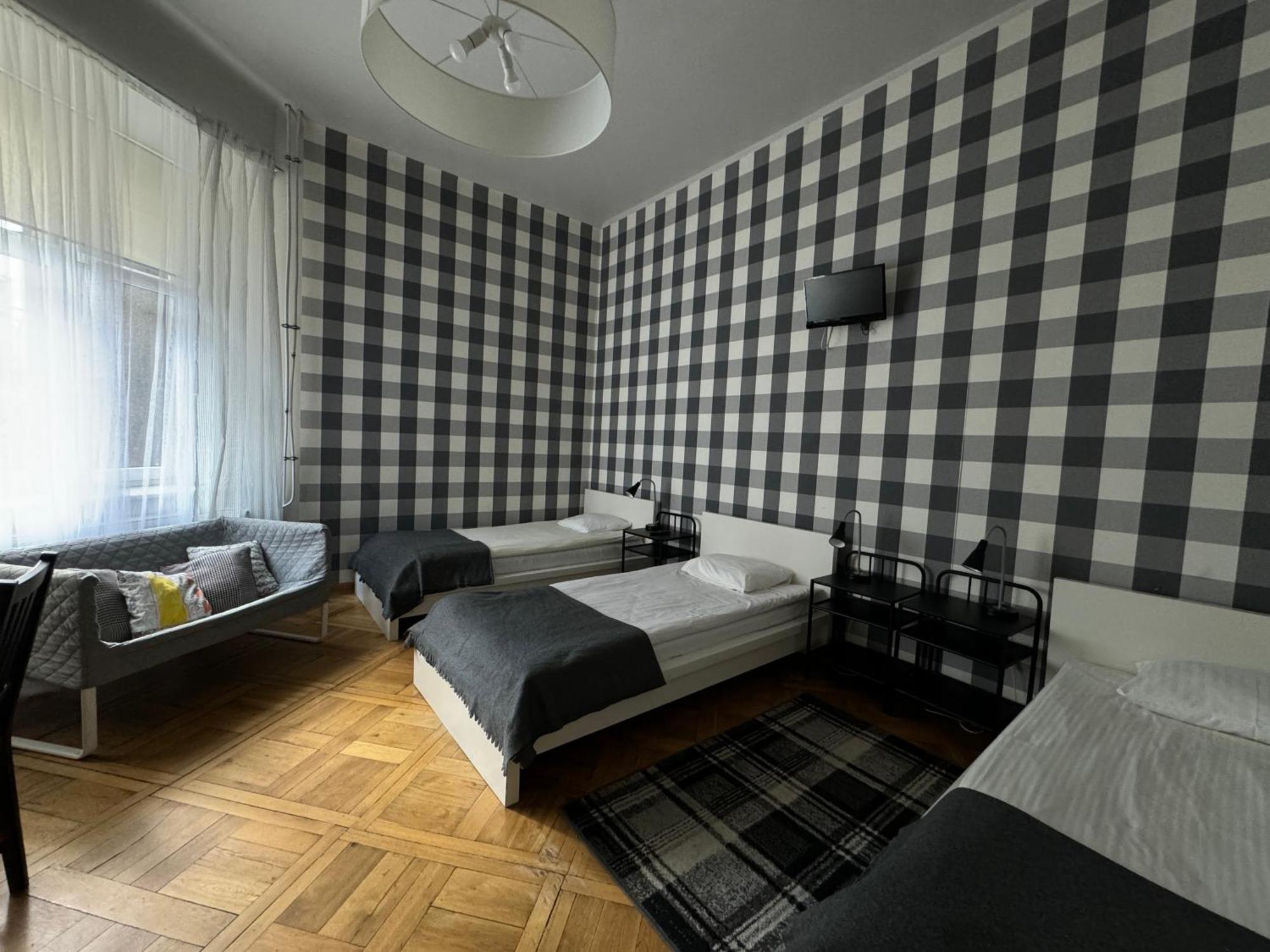 Cent Hostel Люблин Екстериор снимка