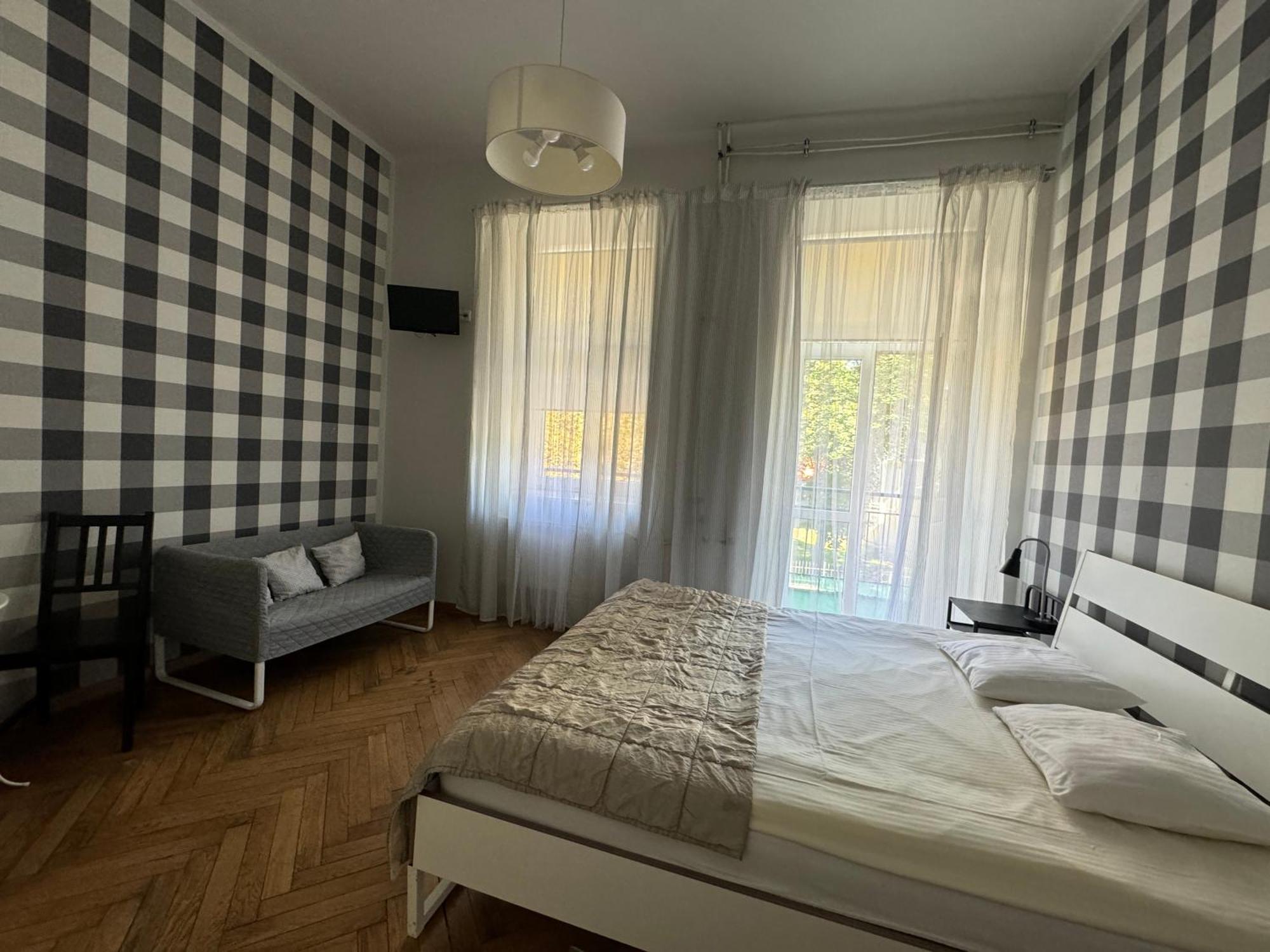 Cent Hostel Люблин Екстериор снимка