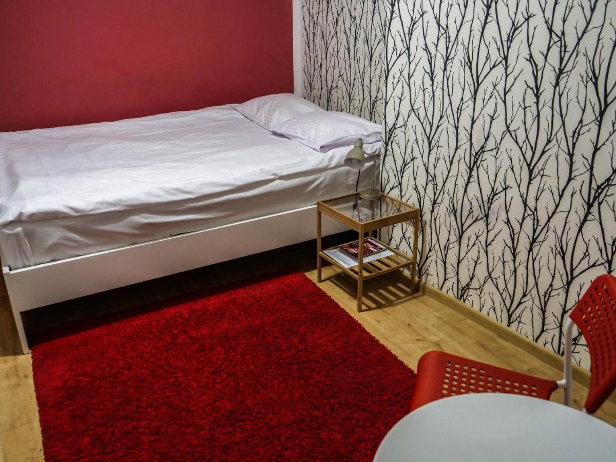Cent Hostel Люблин Екстериор снимка