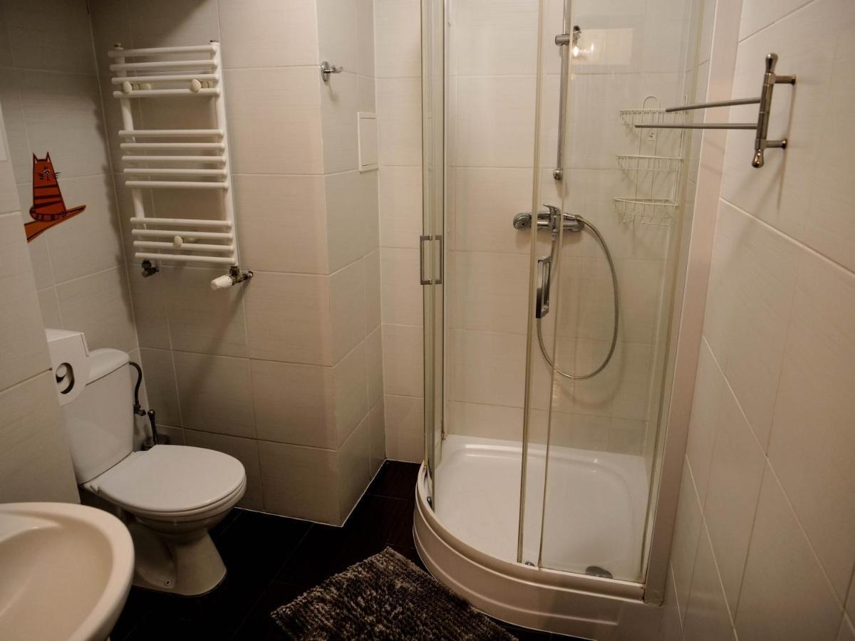 Cent Hostel Люблин Екстериор снимка